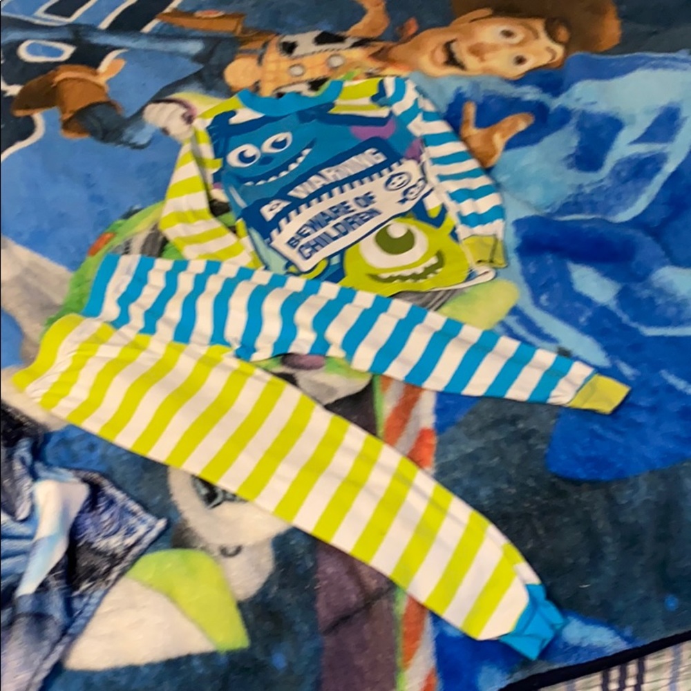 Monsters inc pj set NWOT size 6
